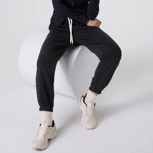 Worn 2x! Vuori Sedona Sweatpants in Black, Small